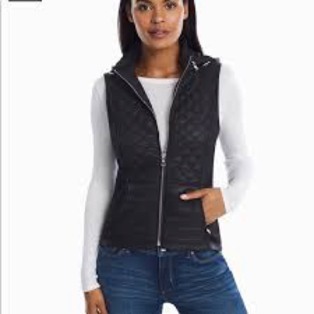 White House Black Market Quilted Vest